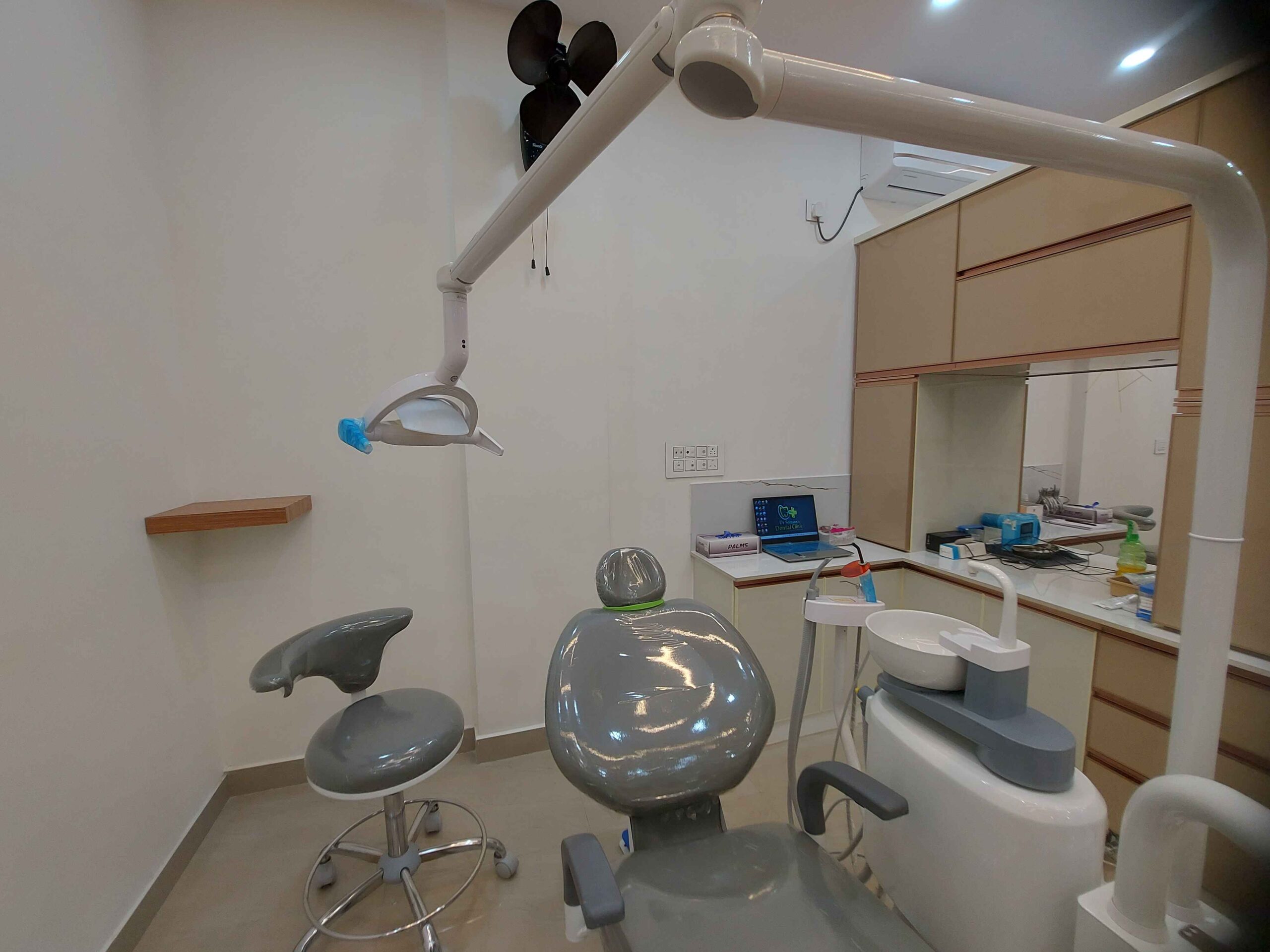 Where Is The Best Smile Dentistry in Dwarka?